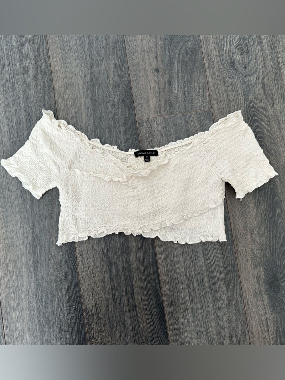 EUC Cream Ruffled Off-Shoulder Bandeau Sexy Summer Festival Beach Top Sz M